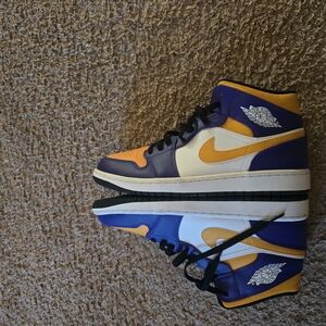 Nike High-Top Sneakers